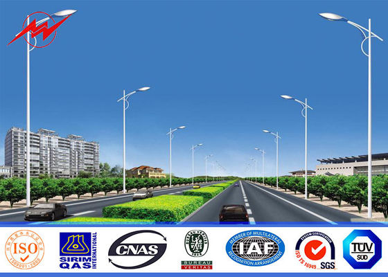 la inmersión caliente del degisn de poste ligero de calle de la altura de los 6M-12M galvanizó la superficie