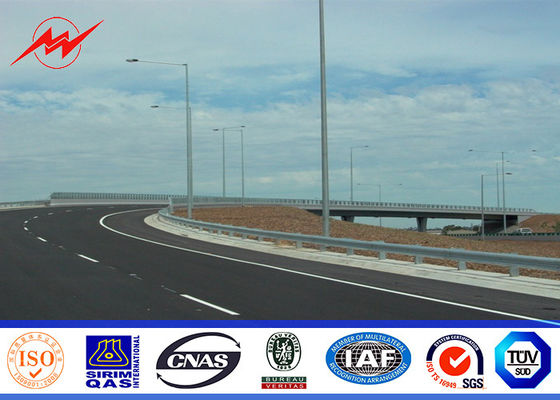 la inmersión caliente del degisn de poste ligero de calle de la altura de los 6M-12M galvanizó la superficie