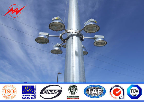Alto palo galvanizado poste de los 30M con el torno para la iluminación del estacionamiento