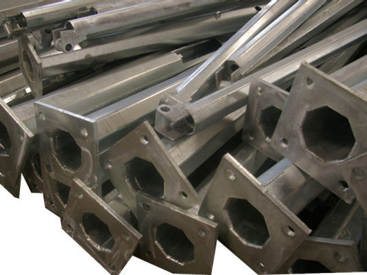 iluminación al aire libre postes, acero solar del polígono del 10m15m los 20m de la galvanización de postes de la luz de calle