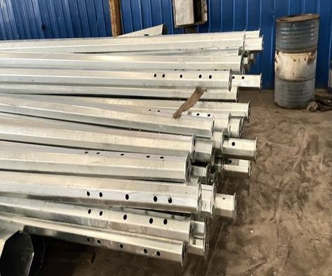 Polo tubular de acero de 8M para línea de transmisión de distribución de energía de 69kv con espesor de 3 mm cumple con las normas técnicas y de seguridad