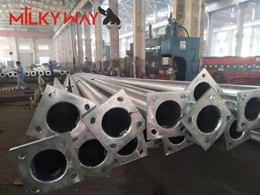 poste de luz de calle galvanizado en caliente de acero de los 6m los 7m los 8m con el brazo doble