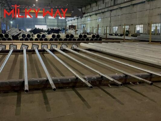 Pollo eléctrico 10-220KV con tratamiento de superficie de galvanización por inmersión en caliente diseñado para soportar líneas eléctricas de alto voltaje