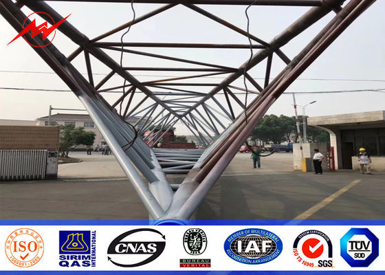 Piernas de acero de las telecomunicaciones tres de Telecommunic las mono poste de la comunicación se elevan con estándar de la galvanización 86